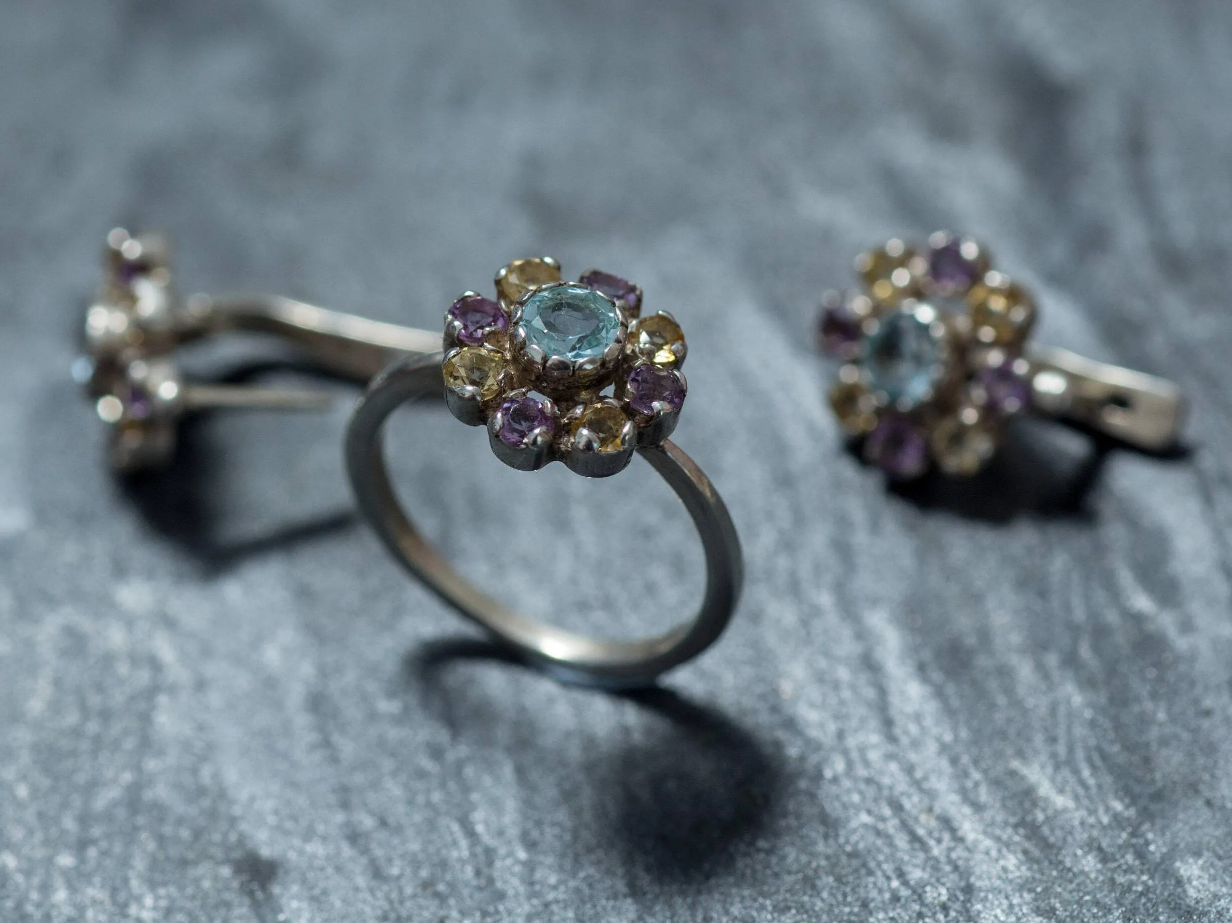 Blue Topaz Ring - Colorful Flower Ring - Daisy Silver Ring