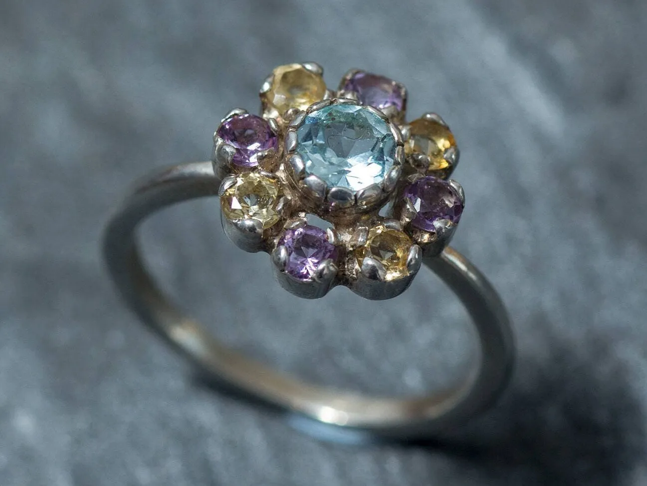 Blue Topaz Ring - Colorful Flower Ring - Daisy Silver Ring