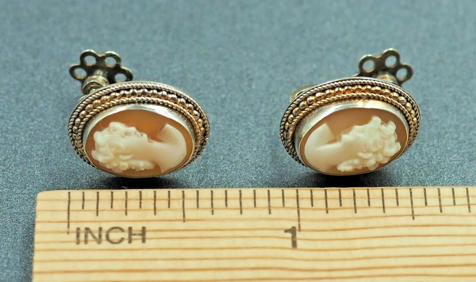 Cameo Vintage Sterling Silver Screw Back Earrings