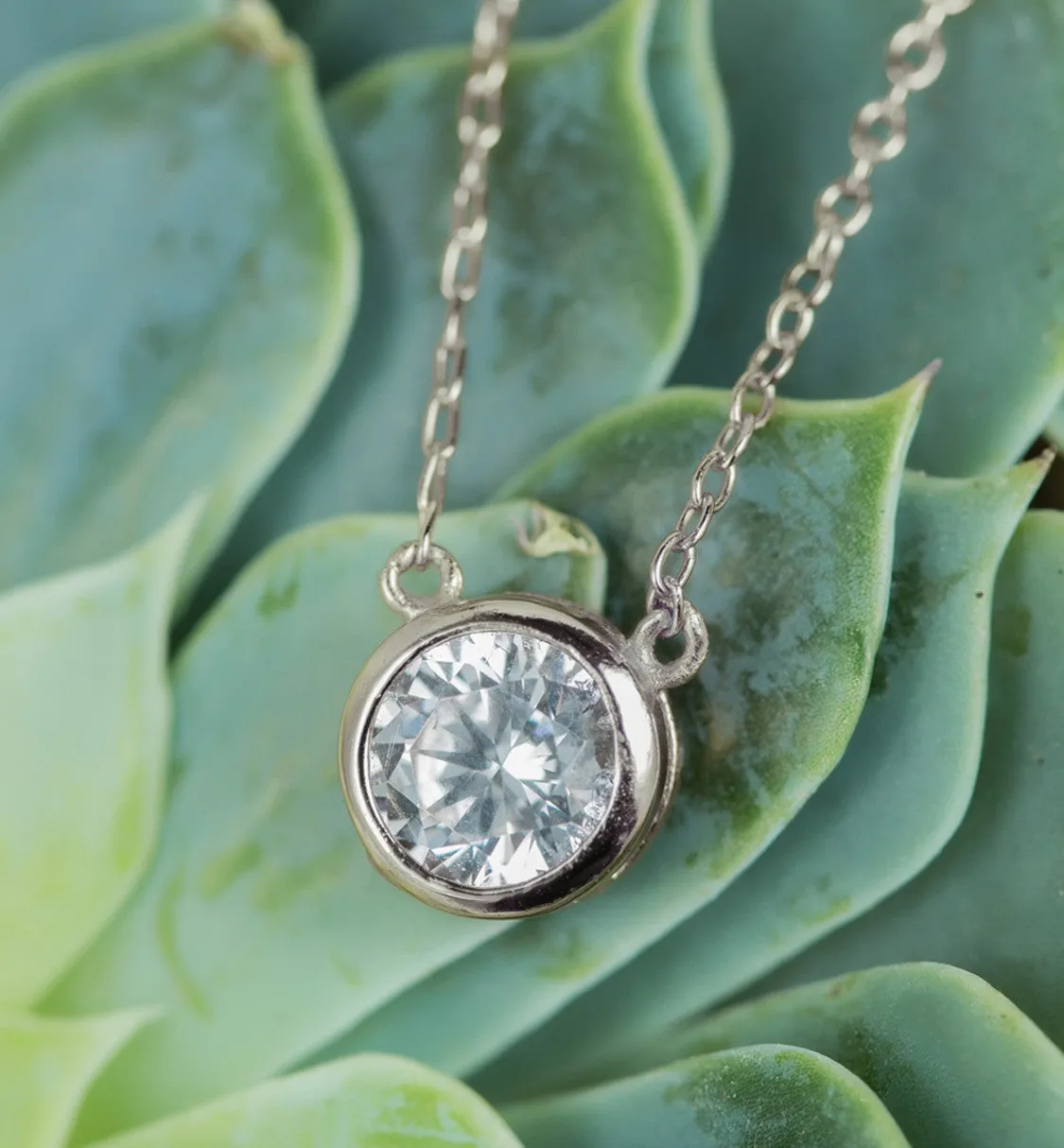 Dakota Solitaire Crystal Pendant Necklace