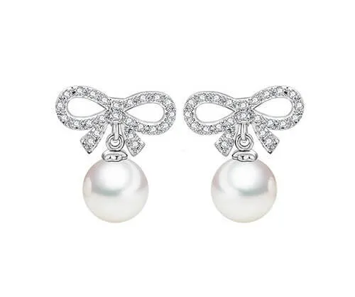 Dream Pearl Bow Stud Earrings