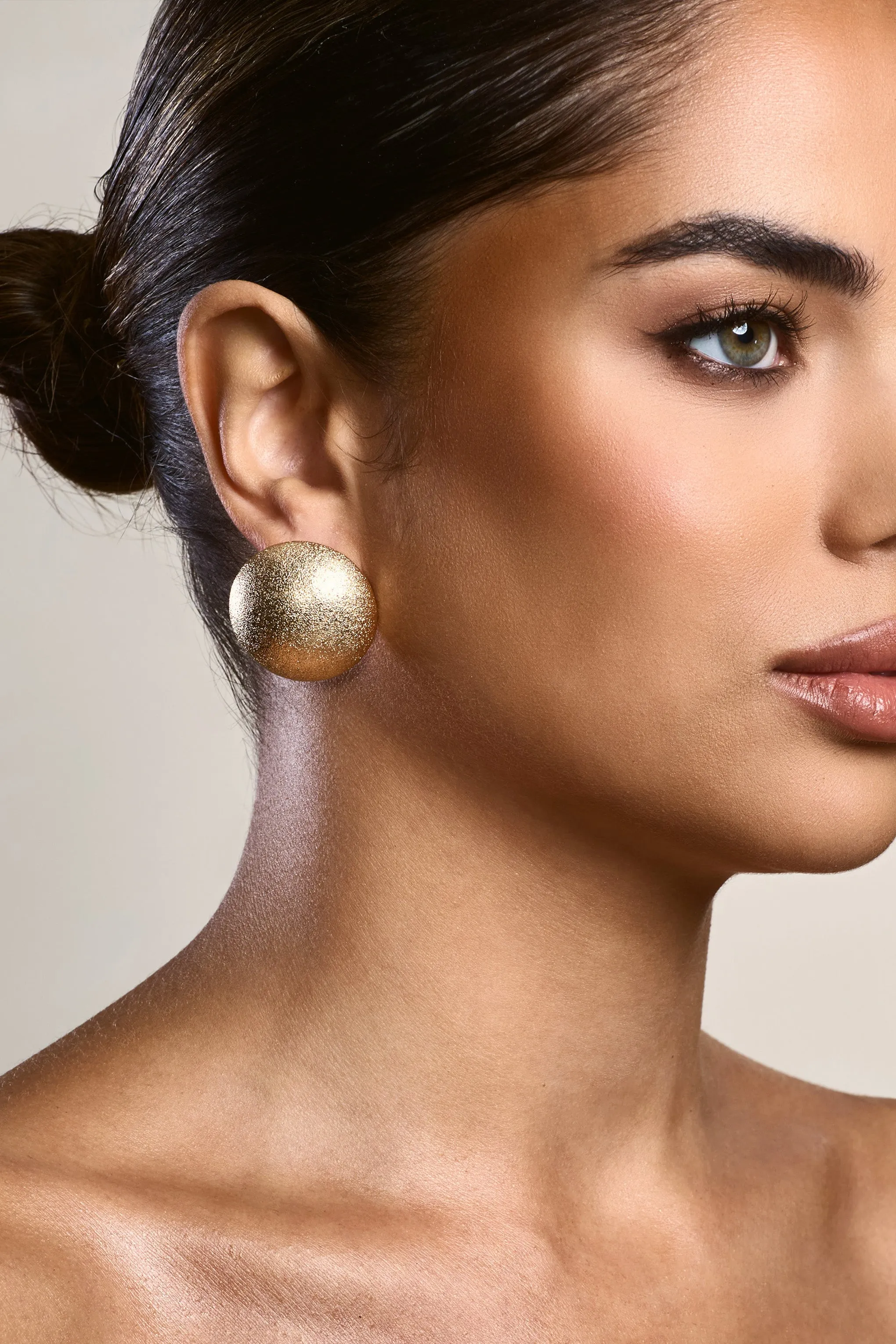 Dreamer | Gold Textured Chunky Circle Earrings