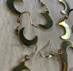 Gold Simple Crescent Moon Dangle Earrings