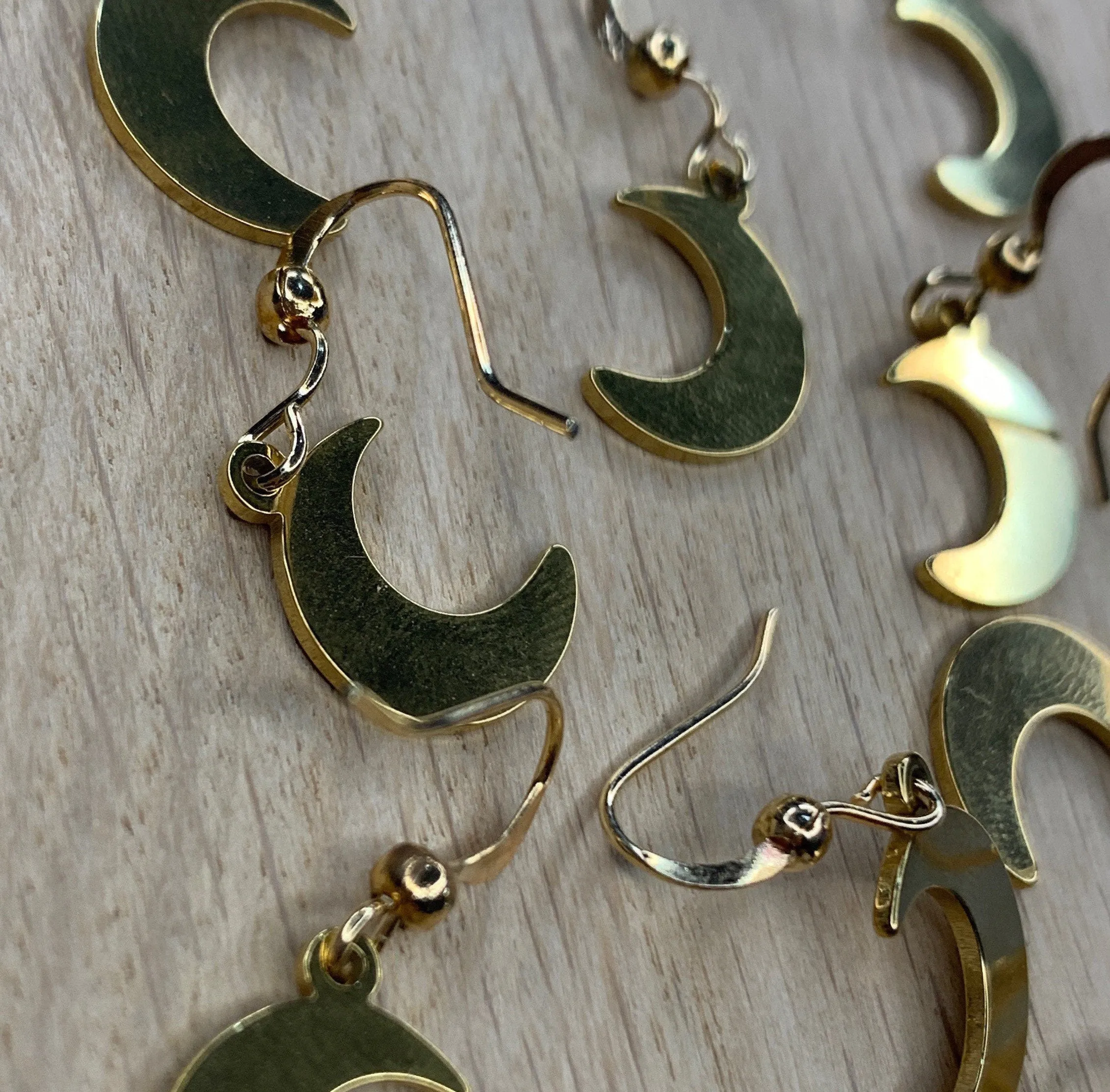 Gold Simple Crescent Moon Dangle Earrings