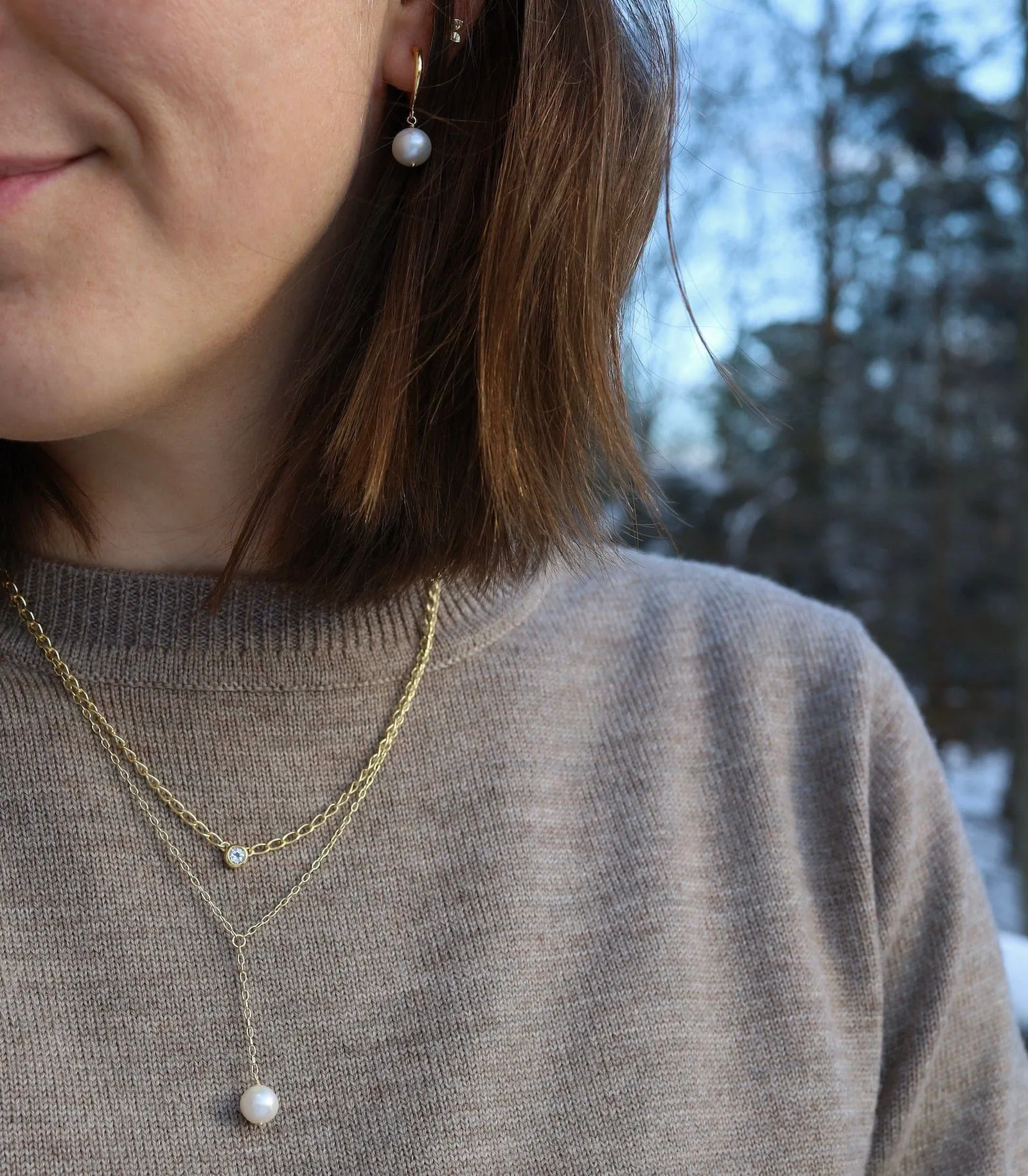 Hoop with Hanging White Pearl in Gold Vermeil