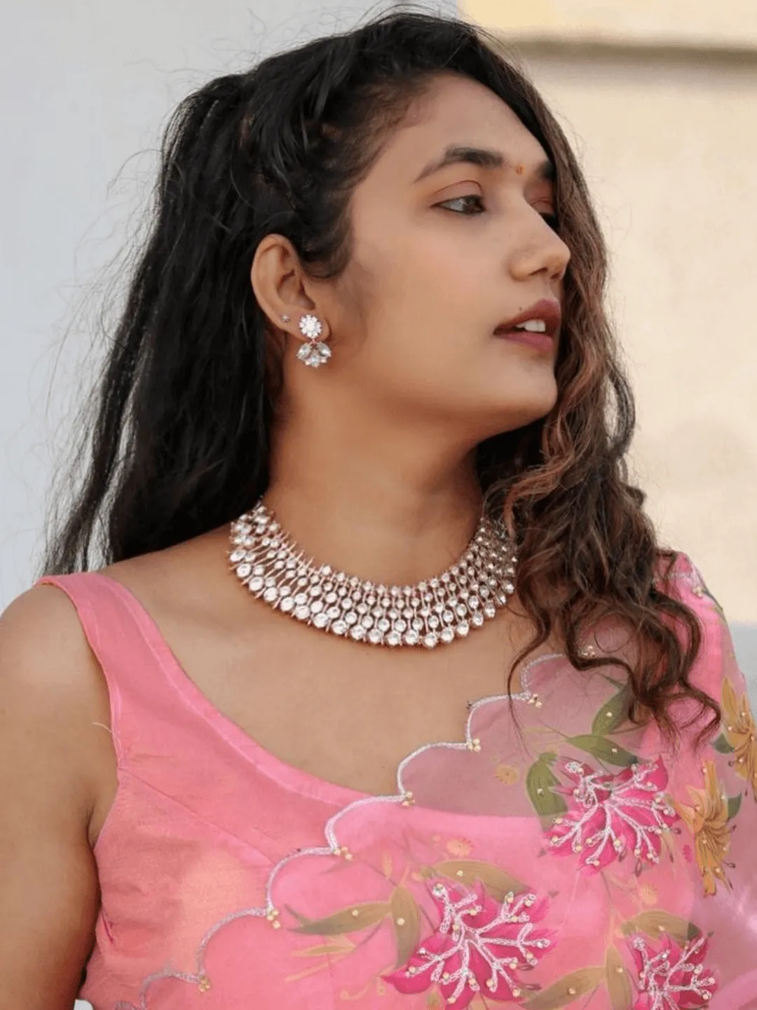 Kriti Sharma Pandey In Diamond Choker With Earring