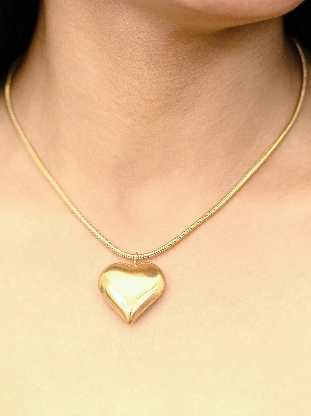 Ornaio 18 k gold plated Tarnish Free Water Proof Puffy Heart Vintage Shiny Pendant