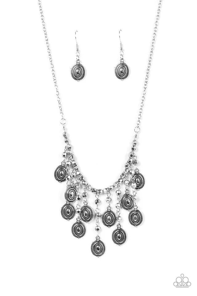 Paparazzi Necklace ~ Leave it in the PASTURE - Silver