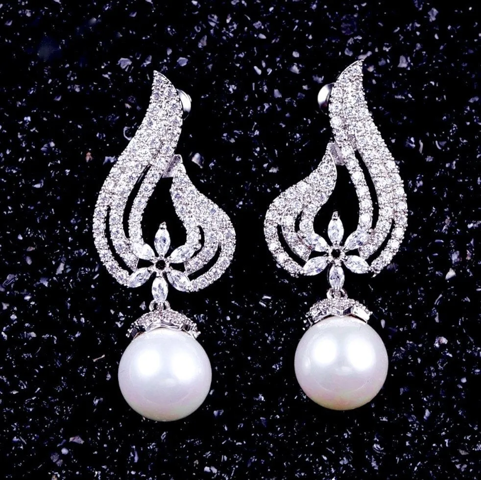 "Lavinia" - Pearl and Cubic Zirconia Bridal Earrings - Available in Silver, Rose Gold and Yellow Gold