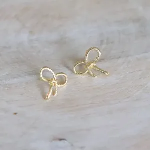 Simple Gold Ribbon Stud Earrings